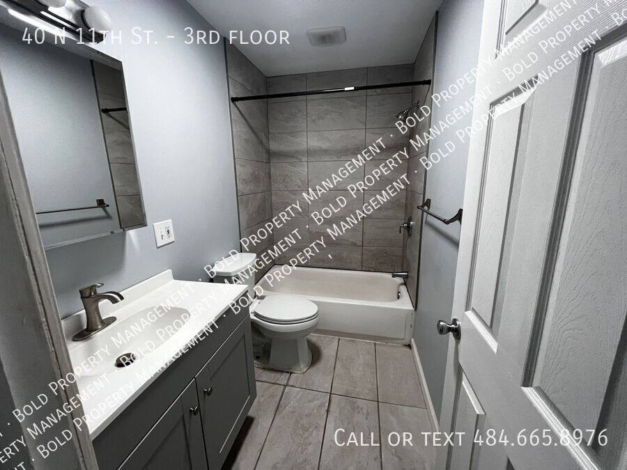 Apartment for rent at 40 N 11th St - 3rd Floor, Reading, PA 19604