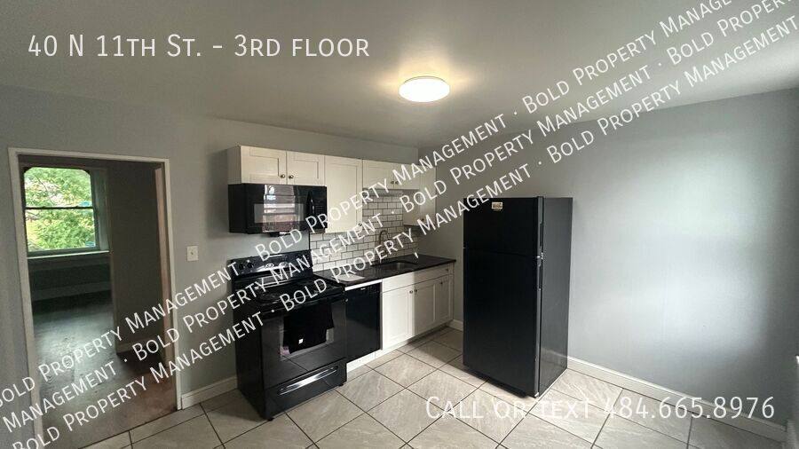 Apartment for rent at 40 N 11th St - 3rd Floor, Reading, PA 19604
