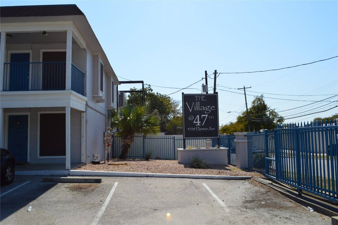 Apartment for rent at 4709 Harmon Ave #333, Austin, TX 78751