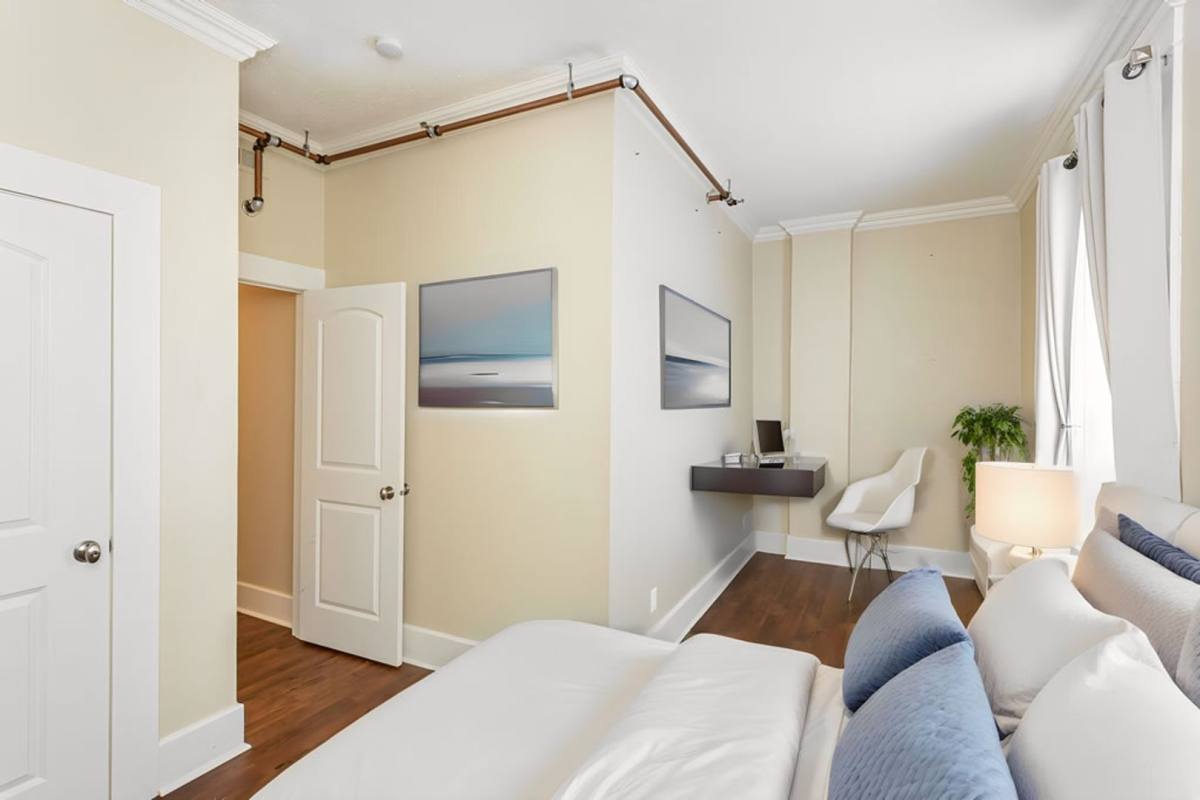 Apartment for rent at 1015 E Broadway #203, Columbia, MO 65201