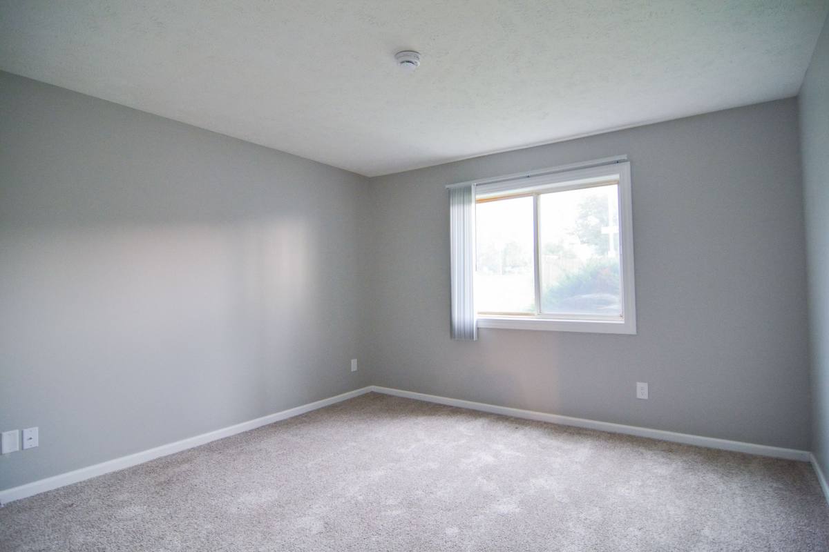 Apartment for rent at 1106 Grenoble Dr, Bellevue, NE 68123