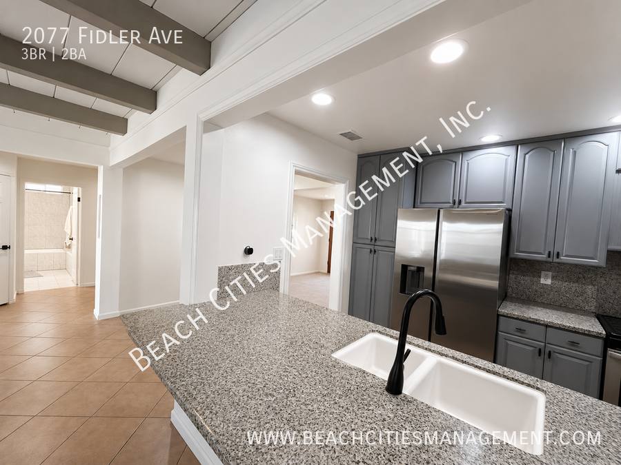 House for rent at 2077 Fidler Ave, Long Beach, CA 90815