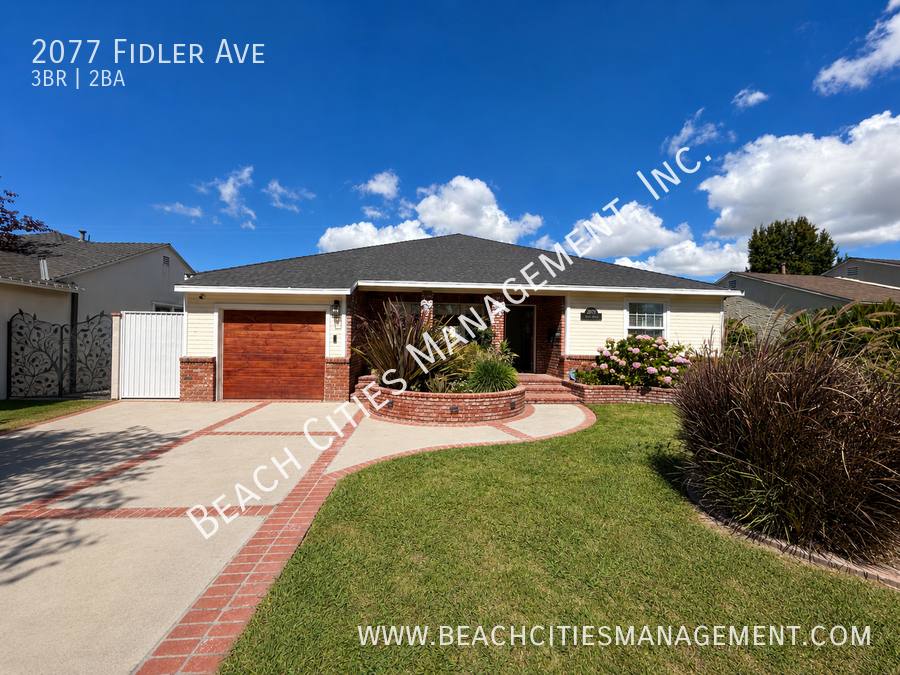 House for rent at 2077 Fidler Ave, Long Beach, CA 90815