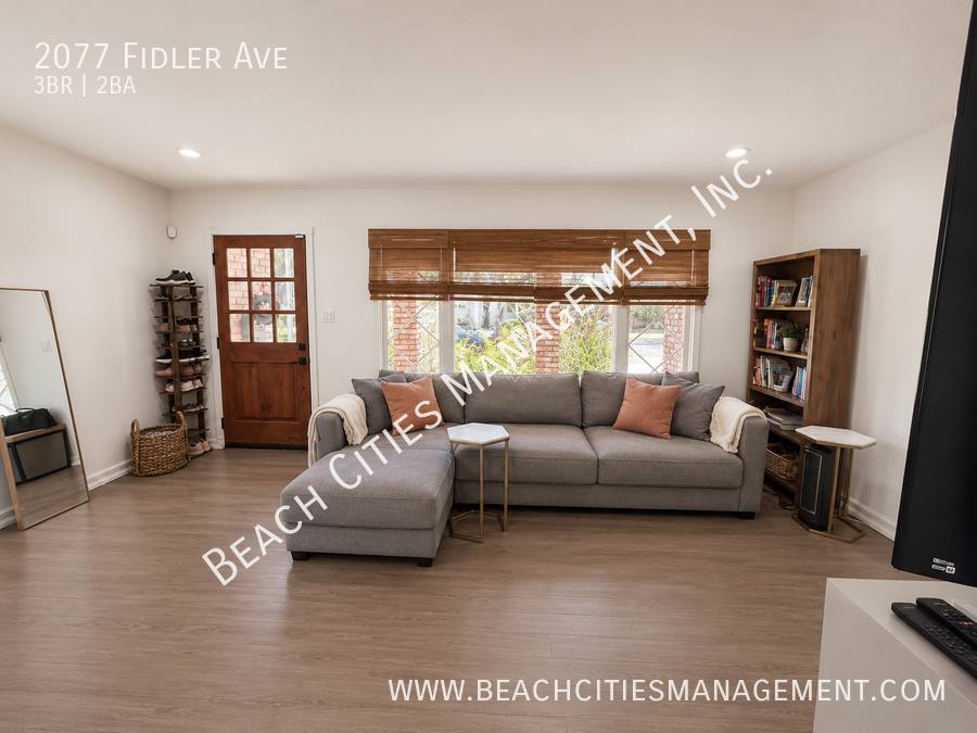 House for rent at 2077 Fidler Ave, Long Beach, CA 90815