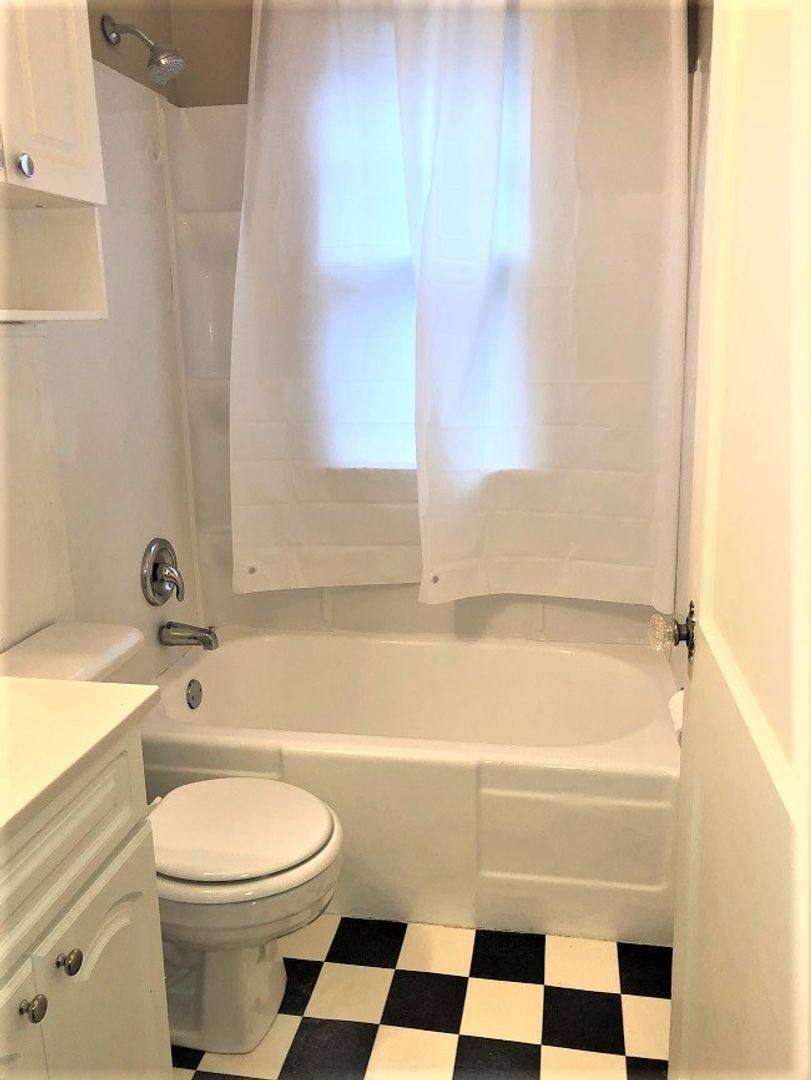 Apartment for rent at 2004 W 22nd St, Sioux Falls, SD 57105