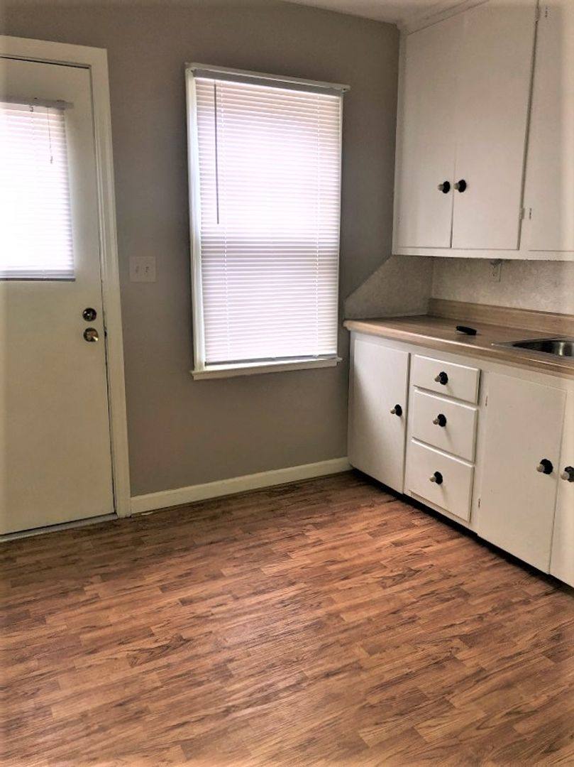 Apartment for rent at 2004 W 22nd St, Sioux Falls, SD 57105