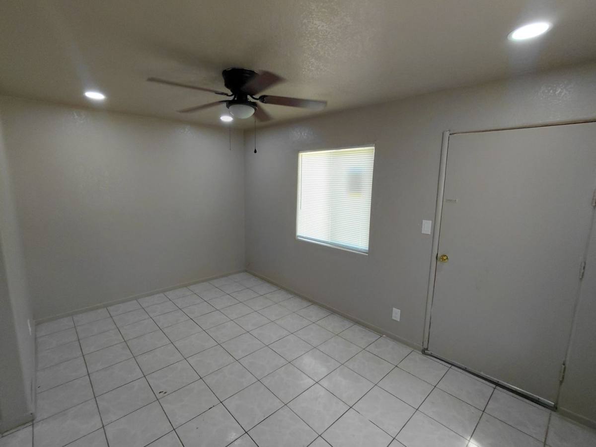Apartment for rent at 206-212 B St, Brawley, CA 92227
