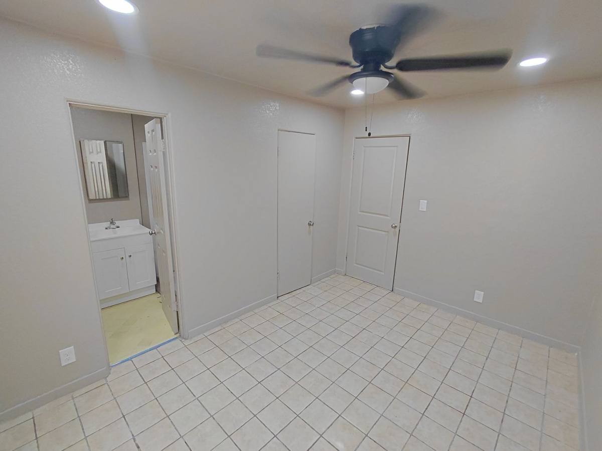 Apartment for rent at 206-212 B St, Brawley, CA 92227