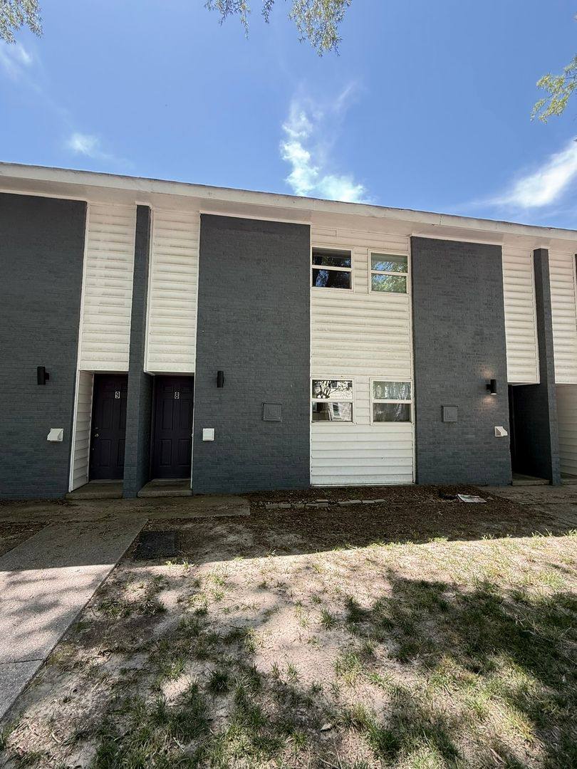 Apartment for rent at 319 Main St, West Point, VA 23181