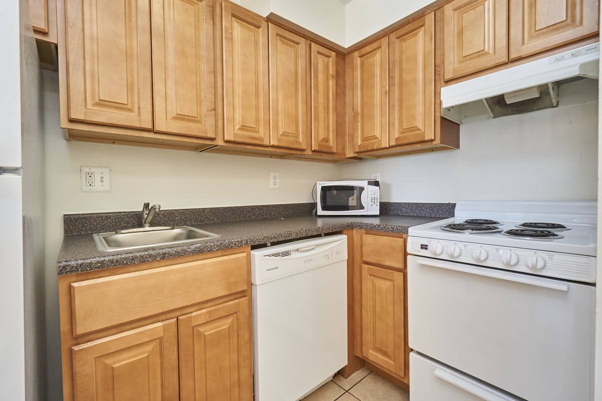 Apartment for rent at 730 7th St SE #33, Washington, DC 20003