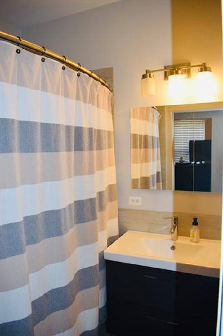 Apartment for rent at 7416-18 Madison St, Forest Park, IL 60130