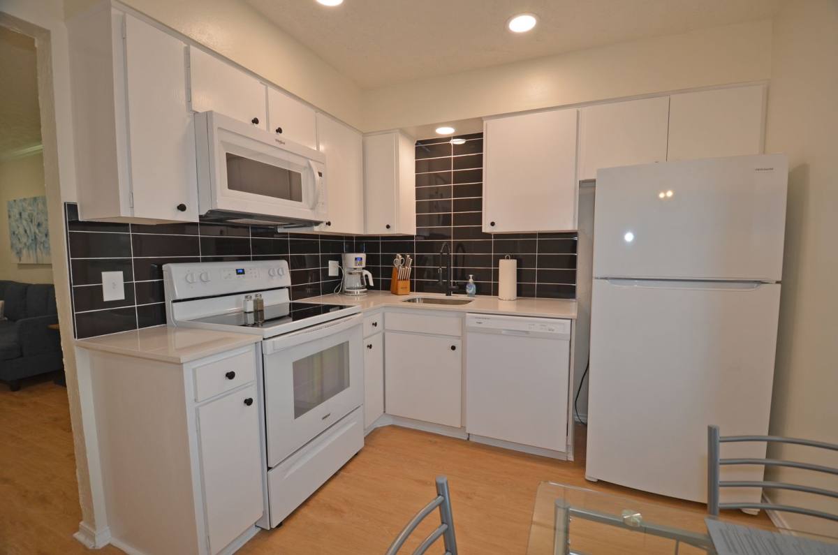 Apartment for rent at 6105 N Brookline Ave, Oklahoma City, OK 73112