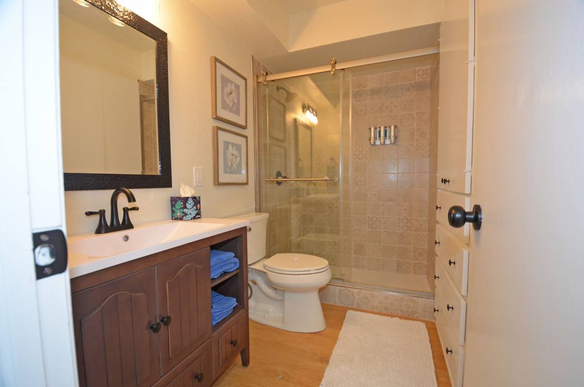 Apartment for rent at 6105 N Brookline Ave, Oklahoma City, OK 73112