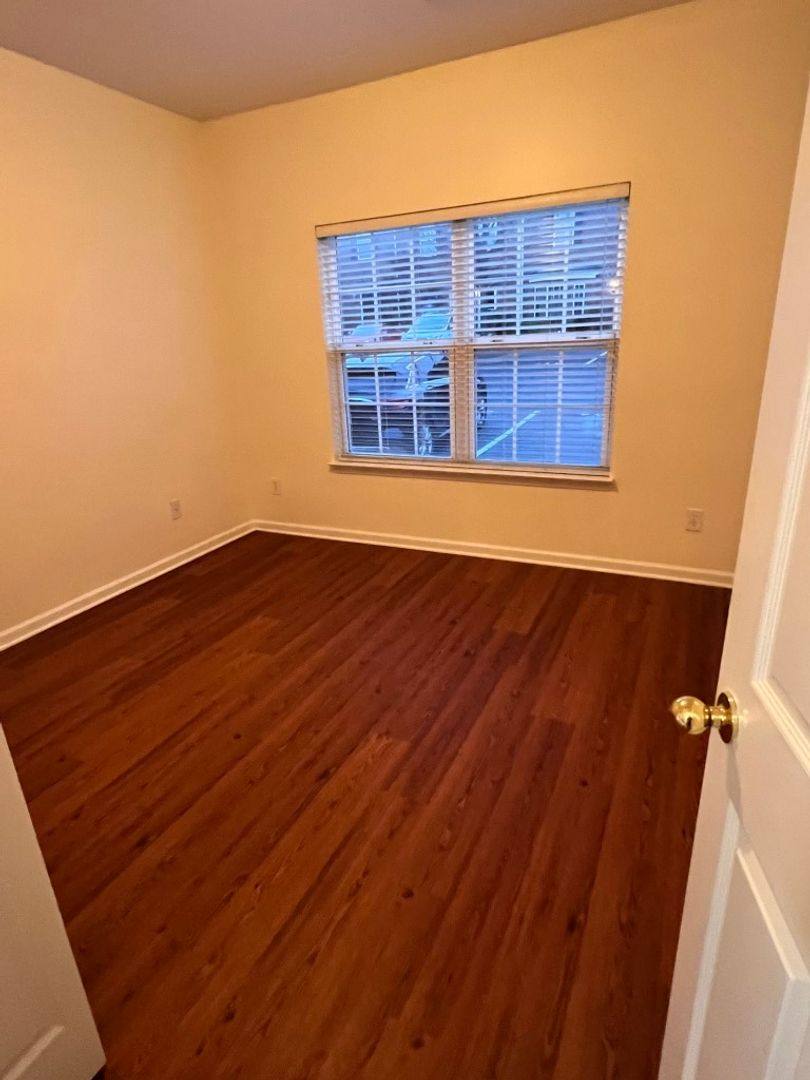 Condo for rent at 1101 Downs Blvd, Franklin, TN 37064