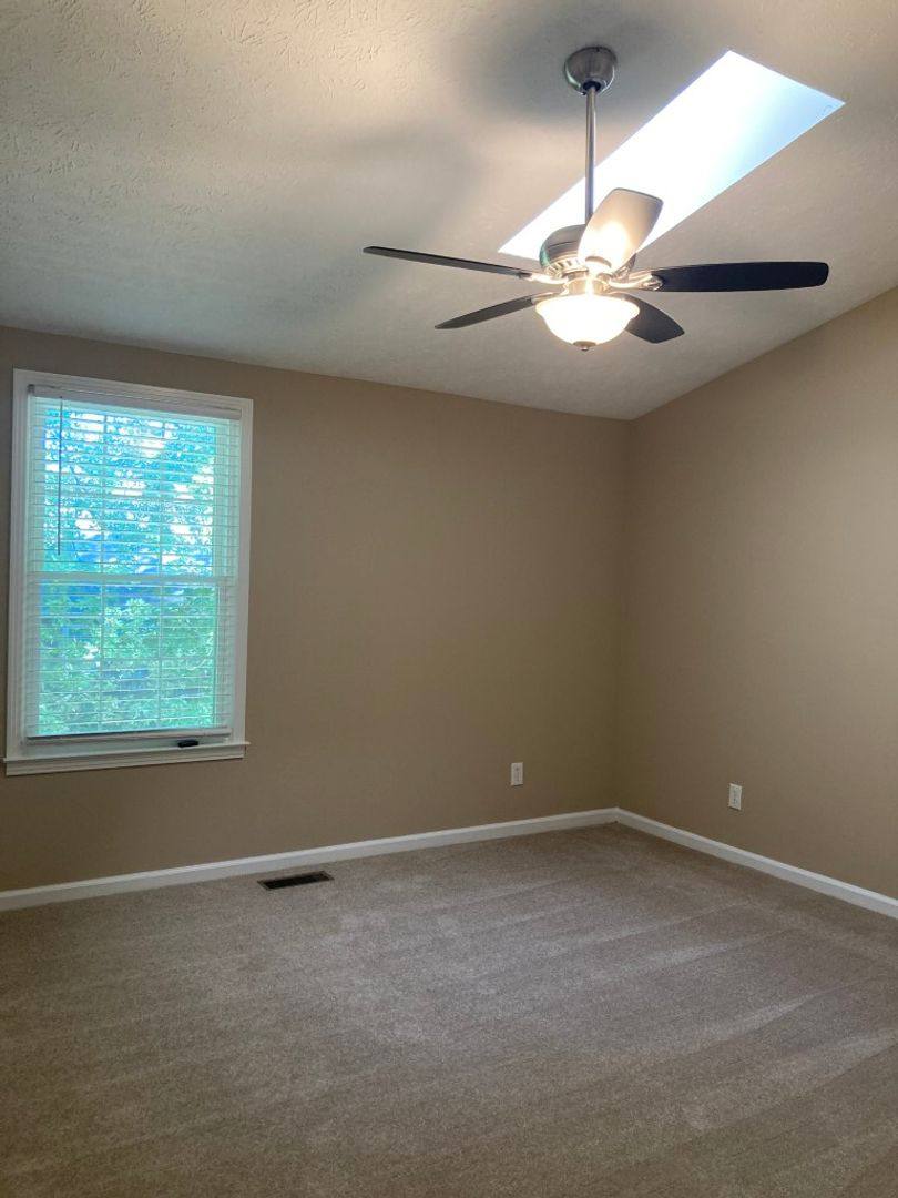 Townhouse for rent at 108 Lakebrink Dr, Nashville, TN 37214