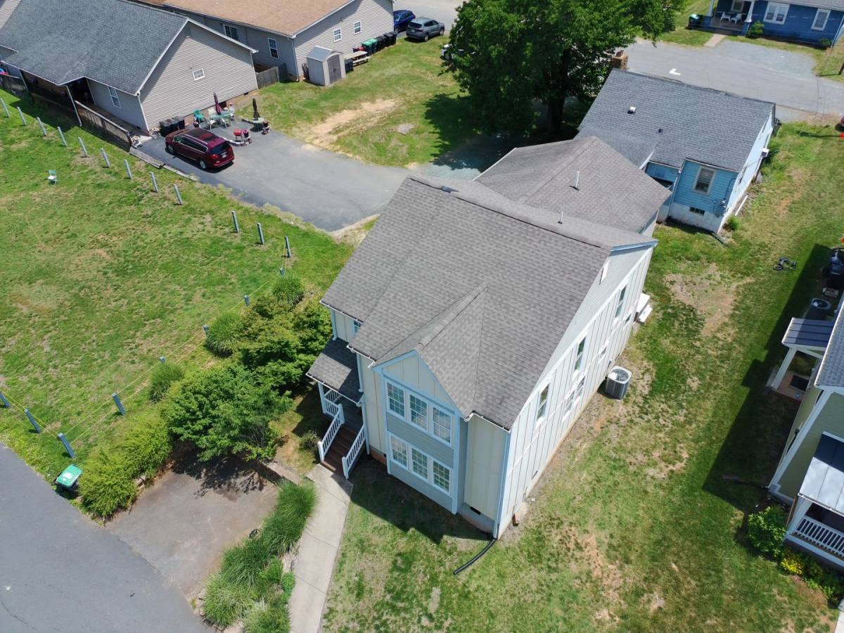 Apartment for rent at 111 Montpelier St, Charlottesville, VA 22903