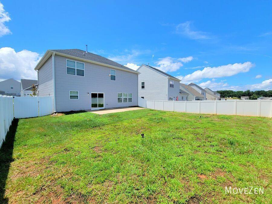 House for rent at 3623 Contimental Square, Kernersville, NC 27284