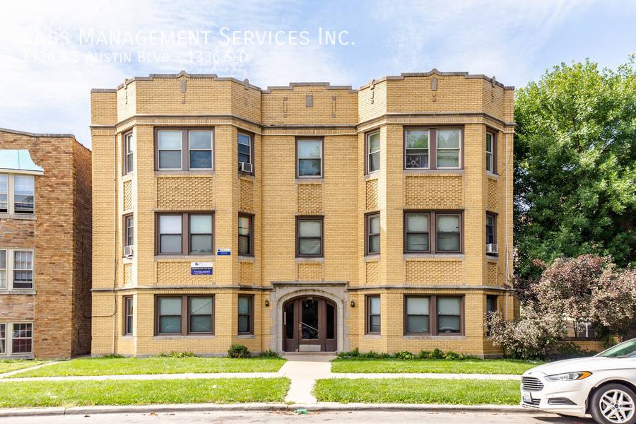 Apartment for rent at 13365 S Austin Blvd #D, Cicero, IL 60804