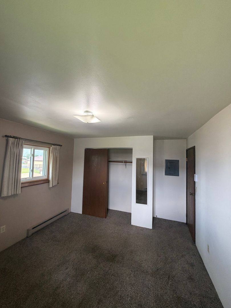 Apartment for rent at 944 E Elm St, Little Chute, WI 54140