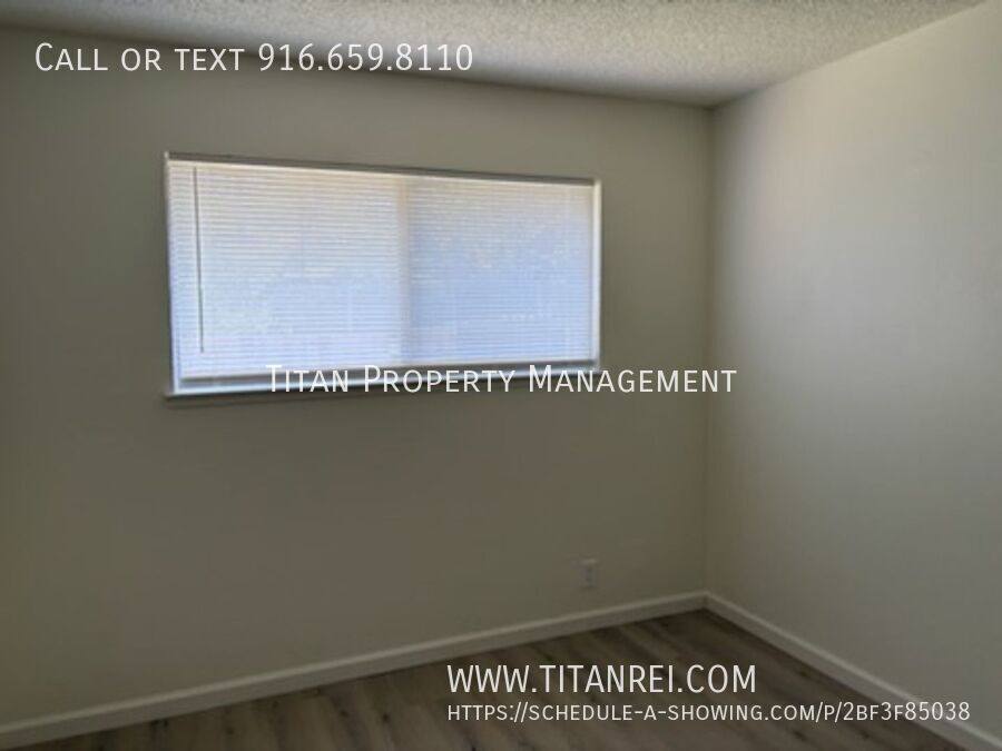 Apartment for rent at 1050 Clinton Rd, Sacramento, CA 95825