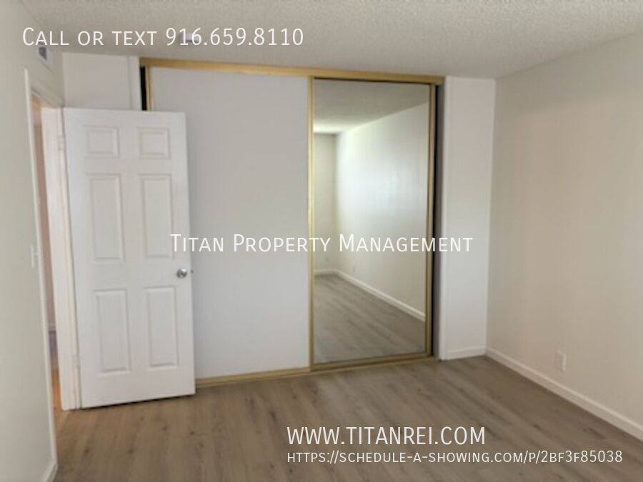 Apartment for rent at 1050 Clinton Rd, Sacramento, CA 95825