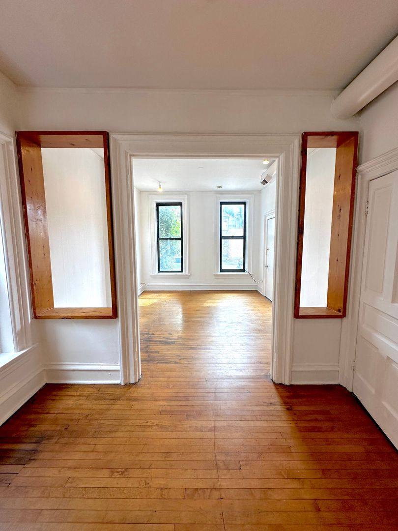 Apartment for rent at 1806 S Jefferson, Chicago, IL 60616