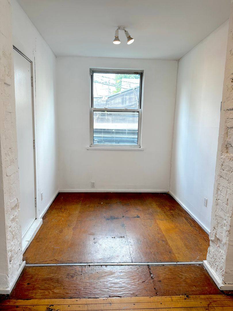 Apartment for rent at 1806 S Jefferson, Chicago, IL 60616