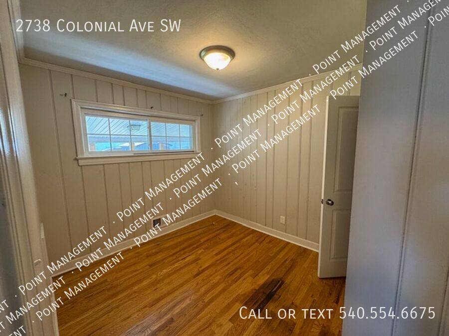 House for rent at 2738 Colonial Ave SW, Roanoke, VA 24015