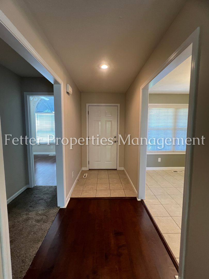 House for rent at 4595 Miranda Dr, Newburgh, IN 47630