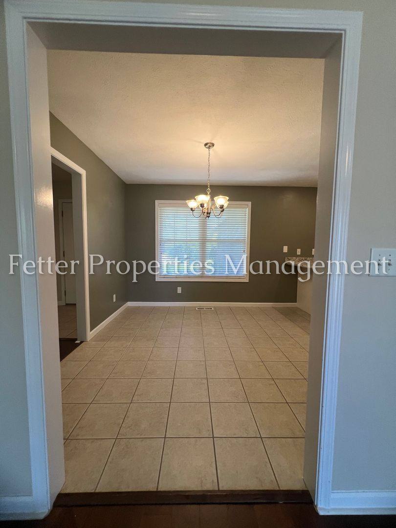 House for rent at 4595 Miranda Dr, Newburgh, IN 47630