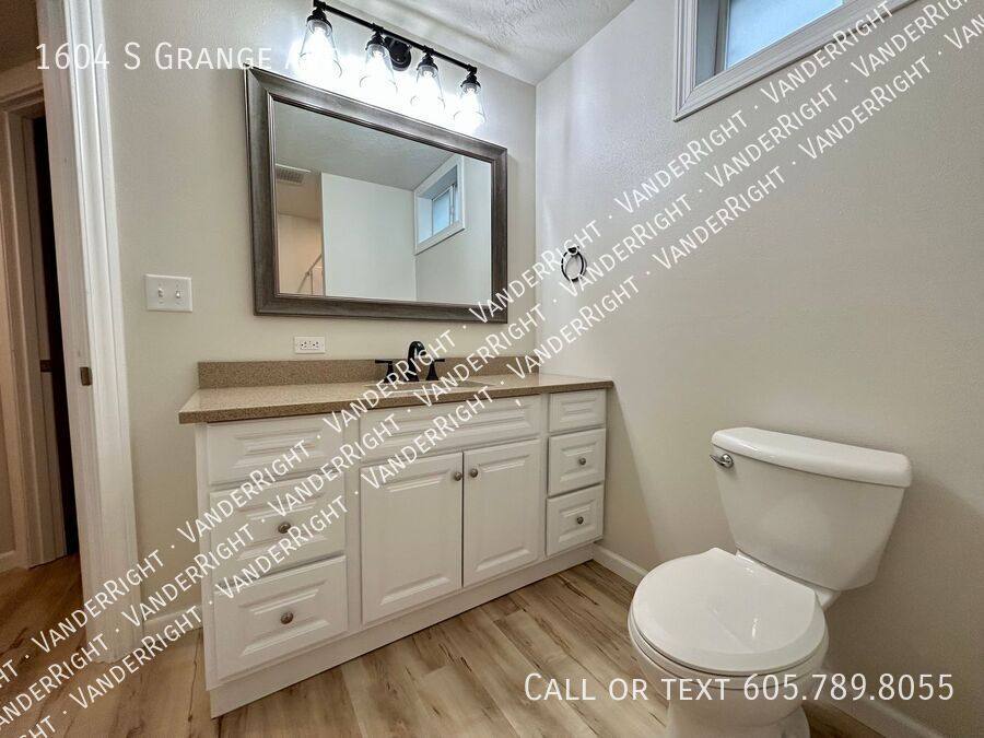 House for rent at 1604 S Grange Ave, Sioux Falls, SD 57105