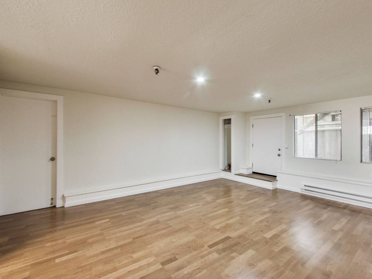 Apartment for rent at 193B Henry St, San Francisco, CA 94114