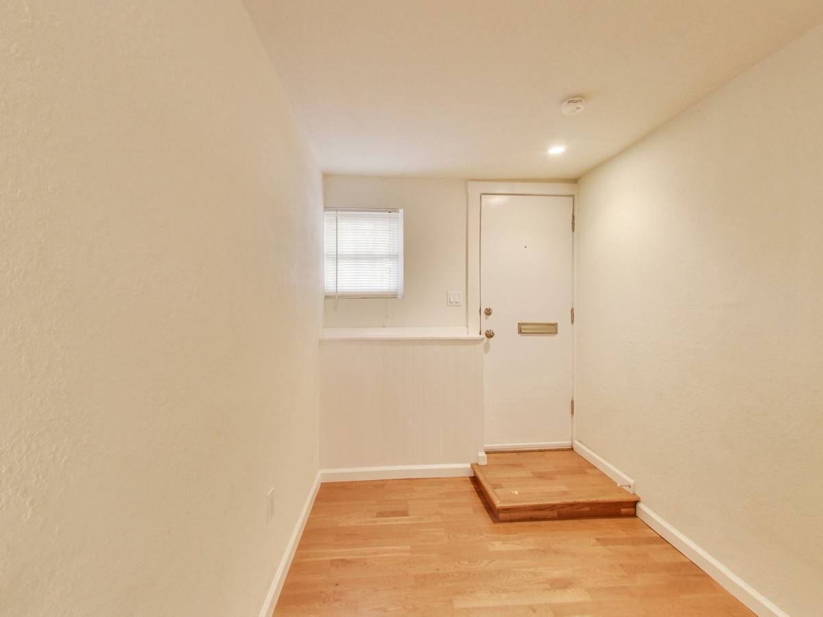Apartment for rent at 193B Henry St, San Francisco, CA 94114