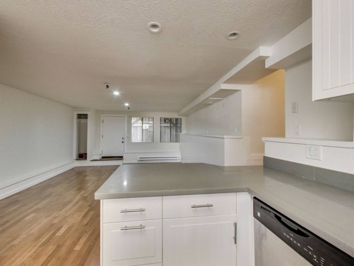 Apartment for rent at 193B Henry St, San Francisco, CA 94114