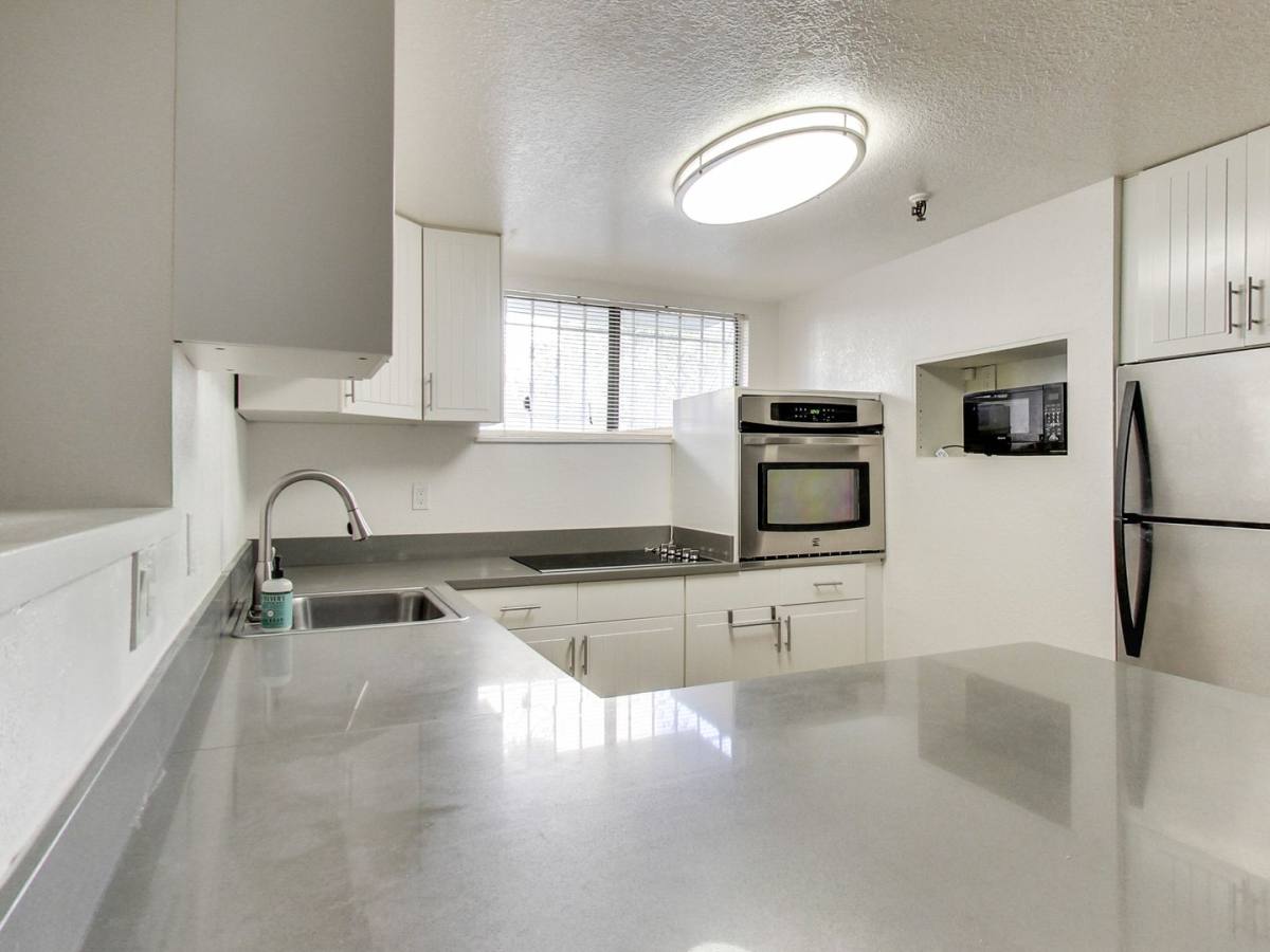 Apartment for rent at 193B Henry St, San Francisco, CA 94114