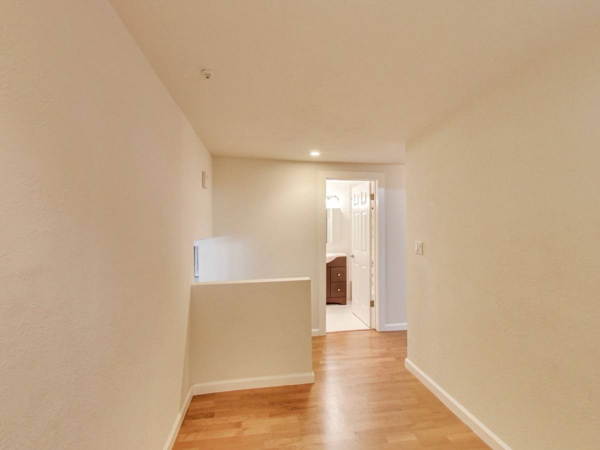 Apartment for rent at 193B Henry St, San Francisco, CA 94114