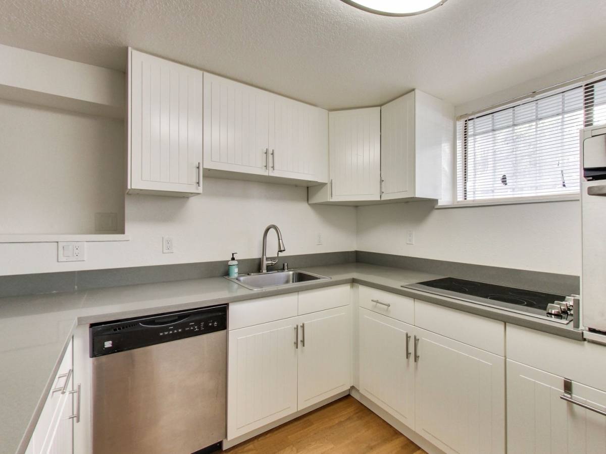 Apartment for rent at 193B Henry St, San Francisco, CA 94114
