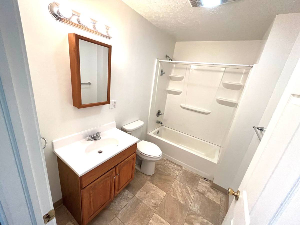 Apartment for rent at 6592 Buffalo Rd, Harborcreek, PA 16421