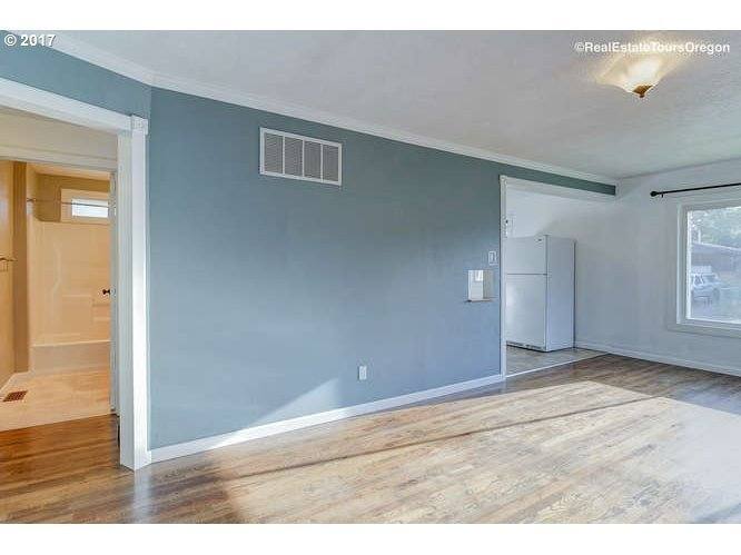 Condo for rent at 10006 SE Yukon St, Portland, OR 97266