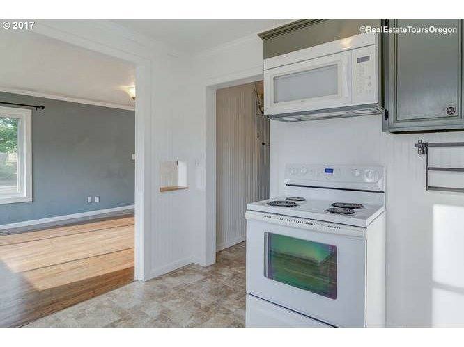 Condo for rent at 10006 SE Yukon St, Portland, OR 97266