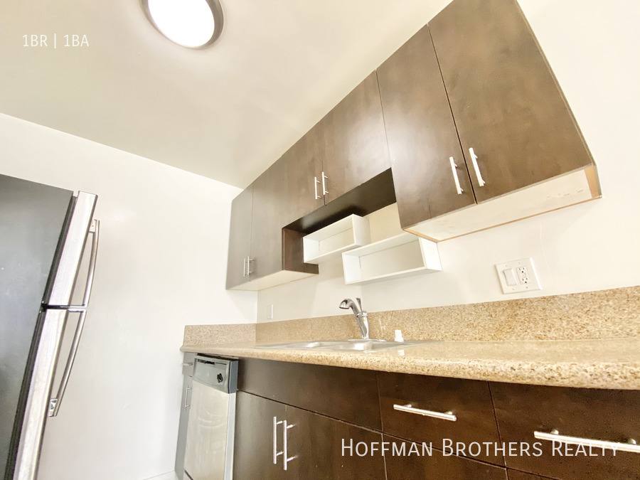 Apartment for rent at 1326 N Flores St #12, West Hollywood, CA 90069