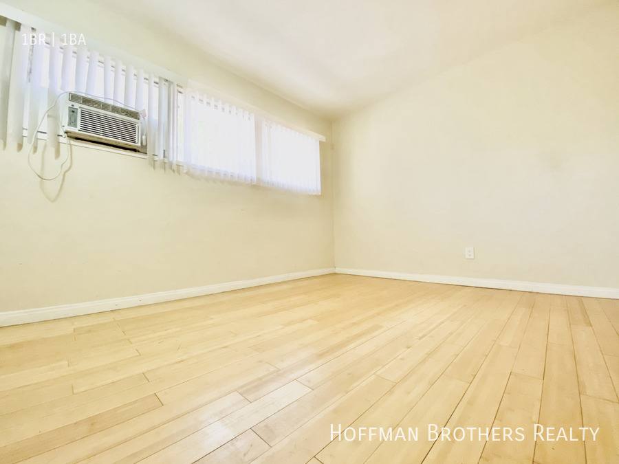 Apartment for rent at 1326 N Flores St #12, West Hollywood, CA 90069