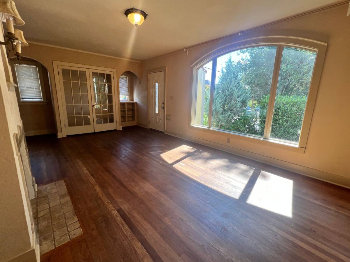 Apartment for rent at 3443 SE Madison St, Portland, OR 97214