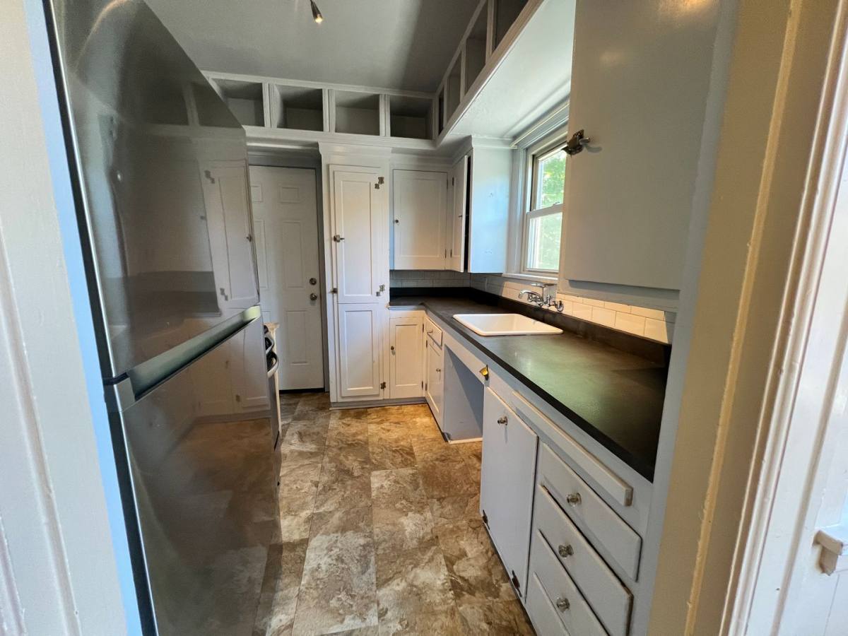 Apartment for rent at 3443 SE Madison St, Portland, OR 97214