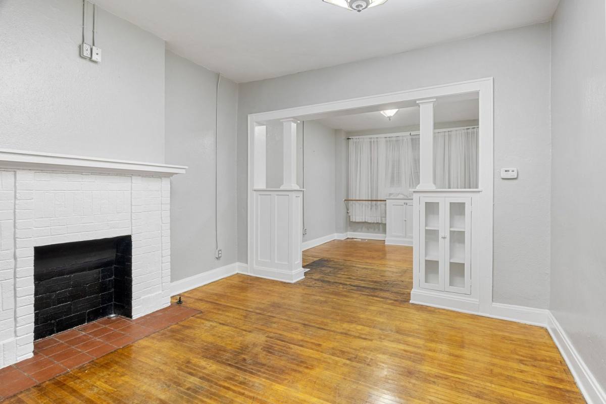Apartment for rent at 5703 E Washington St 26 #26, Indianapolis, IN 46219