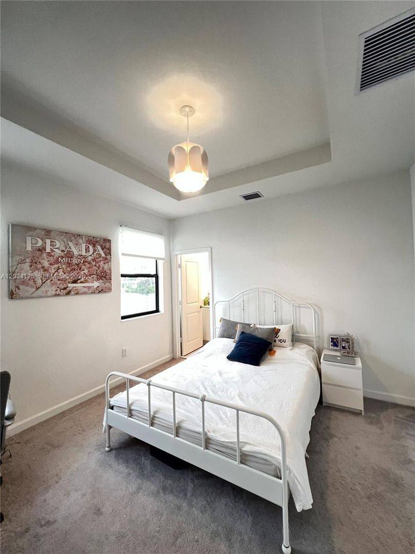 Townhouse for rent at 20610 NE 5th Place, Miami, FL 33179