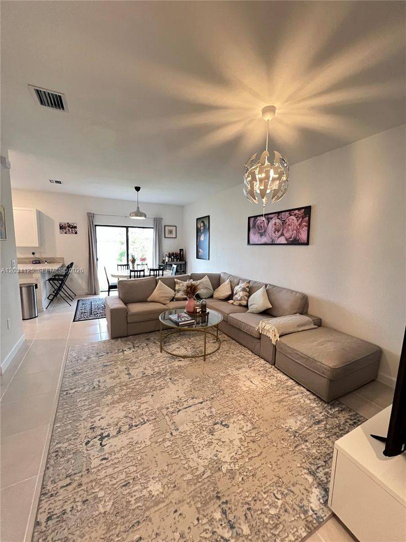 Townhouse for rent at 20610 NE 5th Place, Miami, FL 33179