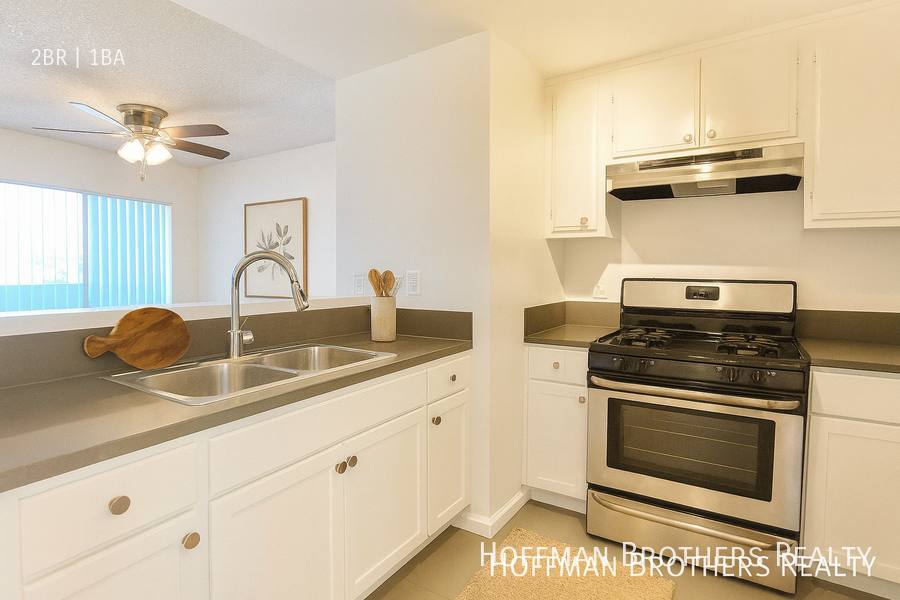 Apartment for rent at 5011 Monte Vista St #307, Los Angeles, CA 90042