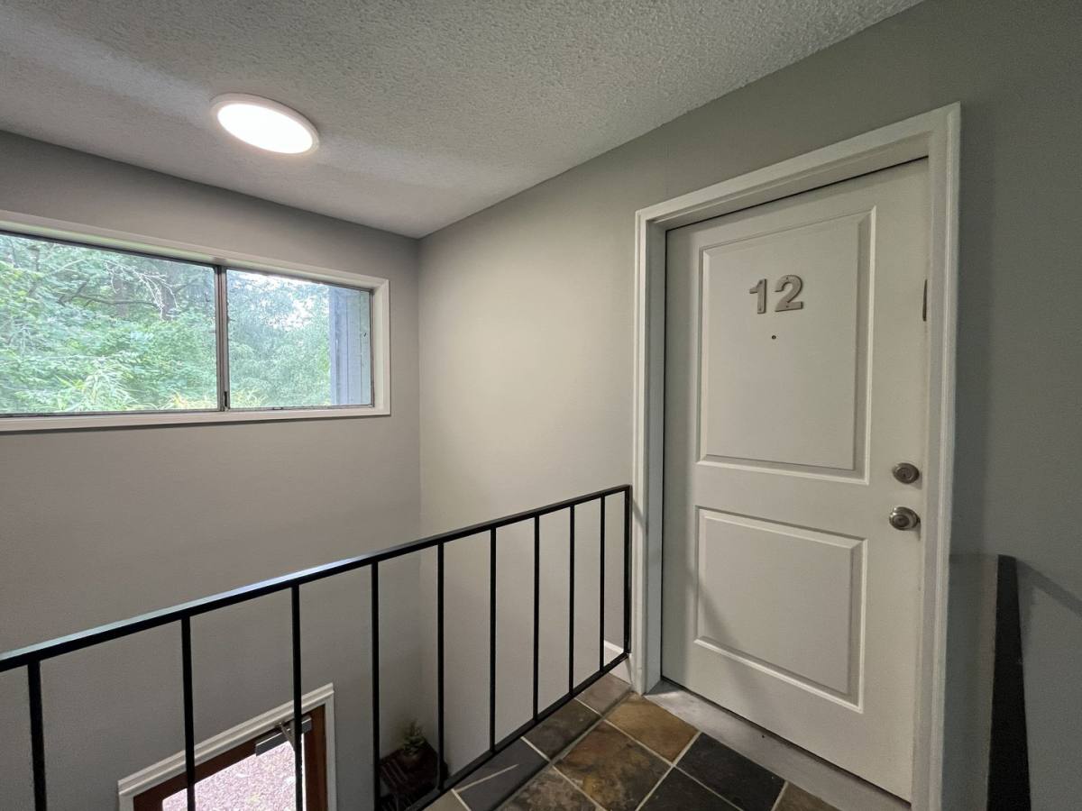 Apartment for rent at 15827 NE Glisan St, Portland, OR 97230