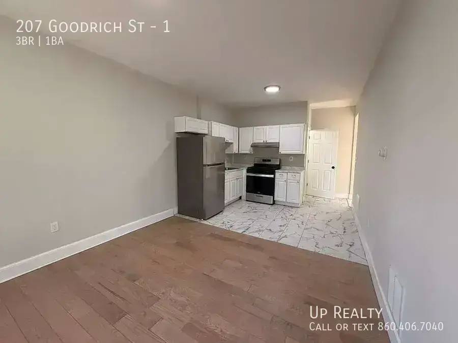 Apartment for rent at 207 Goodrich St #1, Hamden, CT 06517
